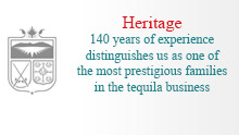 
140 años de experiencia nos distinguen como una de las familias de mayor prestigio en el mundo tequilero.